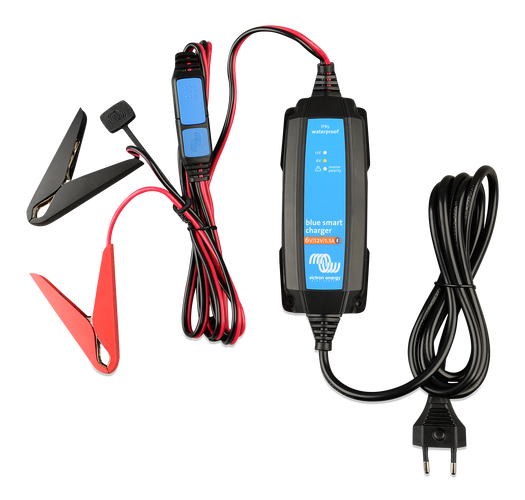 Cargador Victron Blue Power Charger 12V 15A (BPC121531064R)